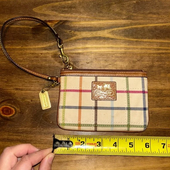 Coach wristlet or coin purse - Picture 2 of 6